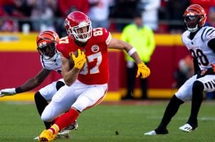 Kansas City Chiefs AFC Championship Travis Kelce TE injury back spasms tight end Bengals