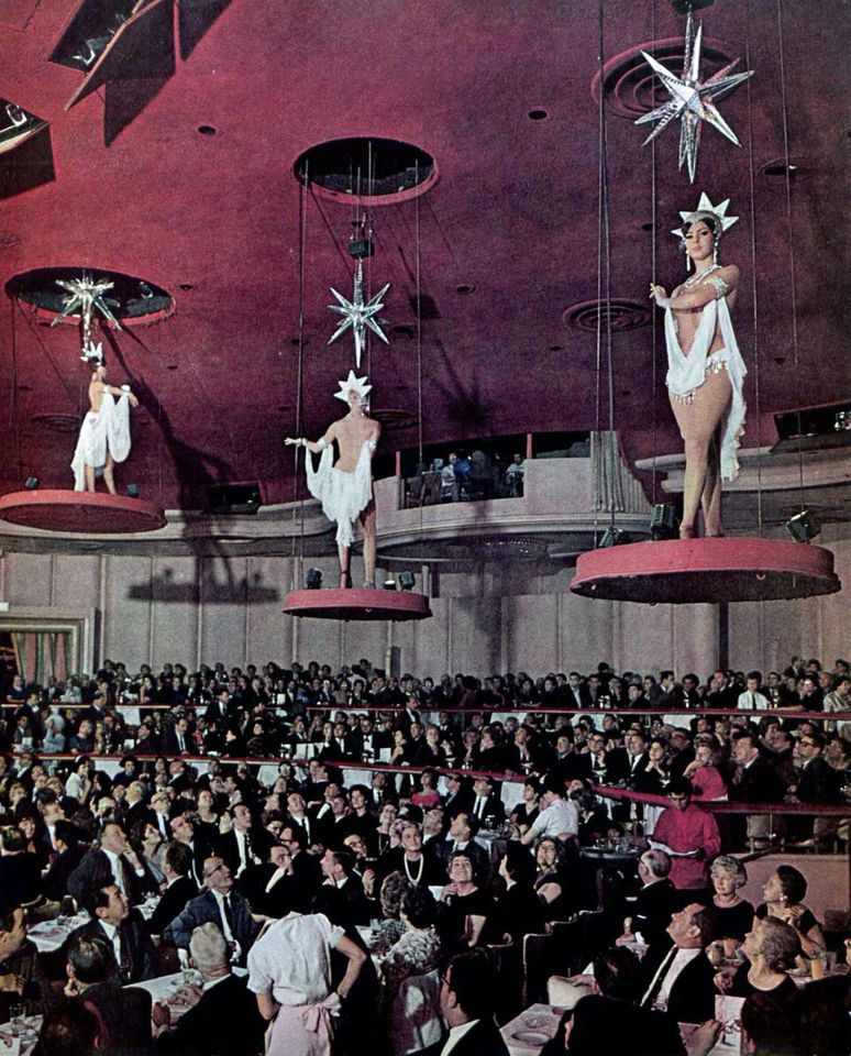 Lido de Paris, 1963