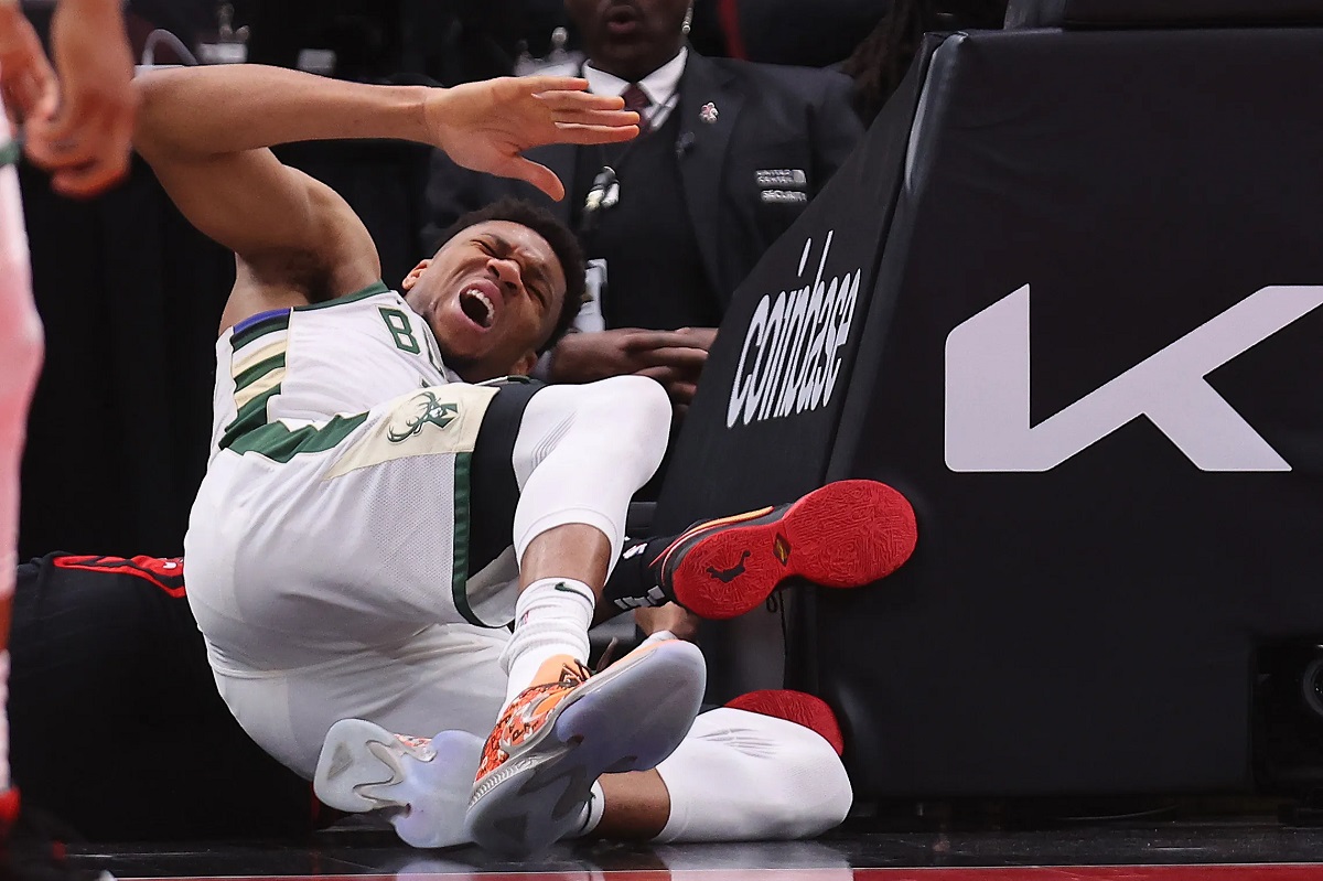 Giannis Greek Freak Antetokounmpo wrist injury Bucks All-Star Weekend Game Skills Competition NBA