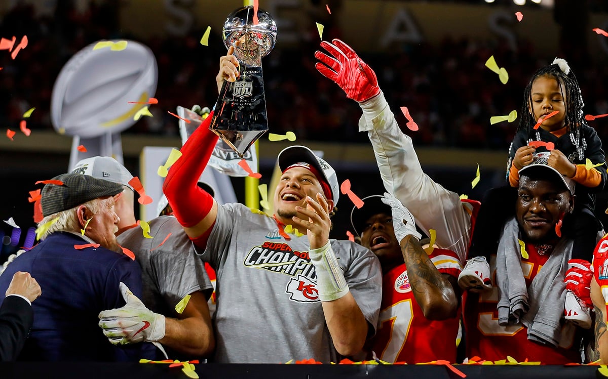 Super Bowl MVP Trends Quarterbacks Patrick Mahomes Chiefs quarterback wide receiver receivers