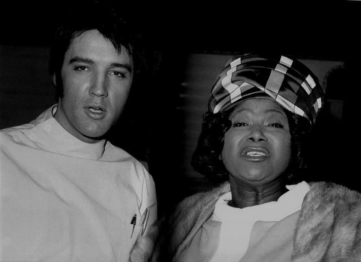 Elvis Presley, Mahalia Jackson, racist, racism