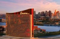 Casino Crime Round Up: Massachusetts Casinos Accept Improper Bets, Casino Winners Attacked