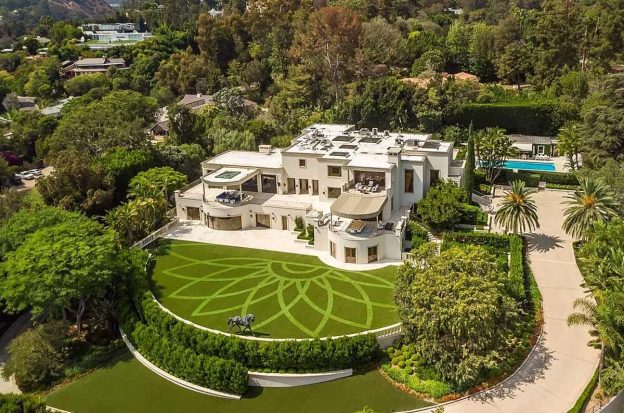 Steve Wynn Resorts Beverly Hills real estate mansion tax