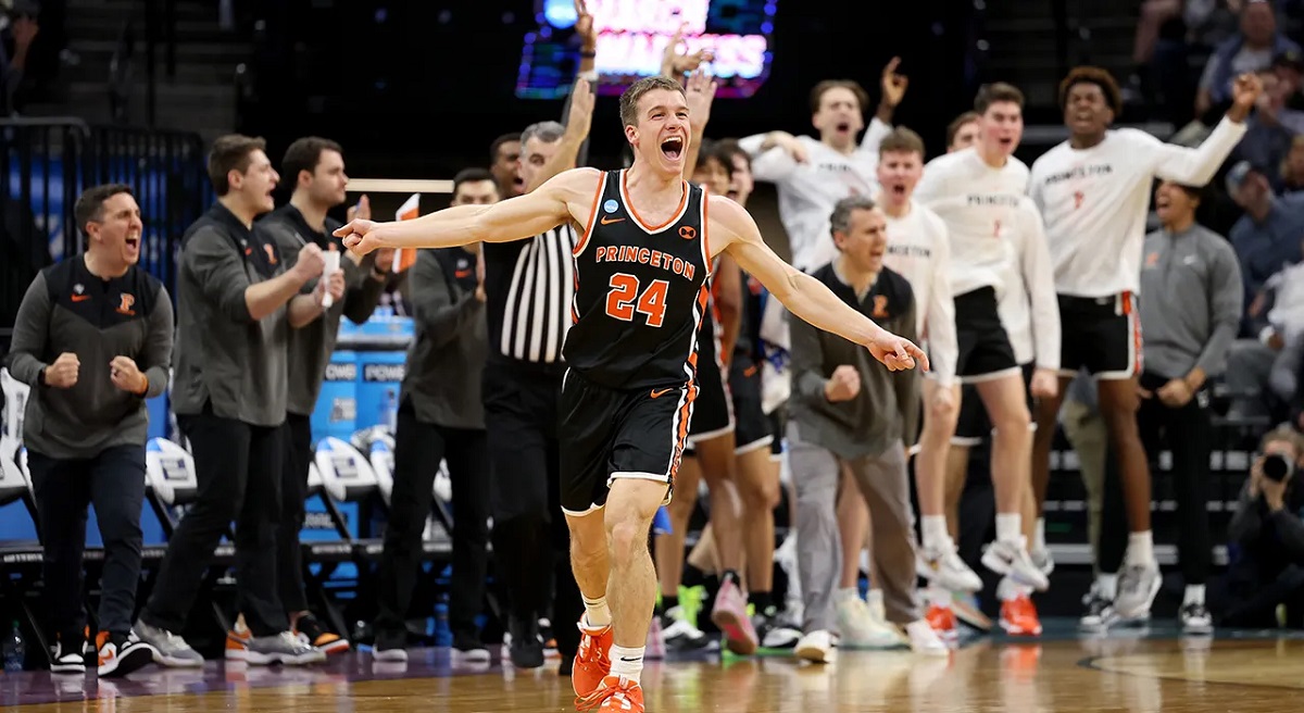Photo of March Madness: Princeton and FAU are Long Shots in the Sweet 16