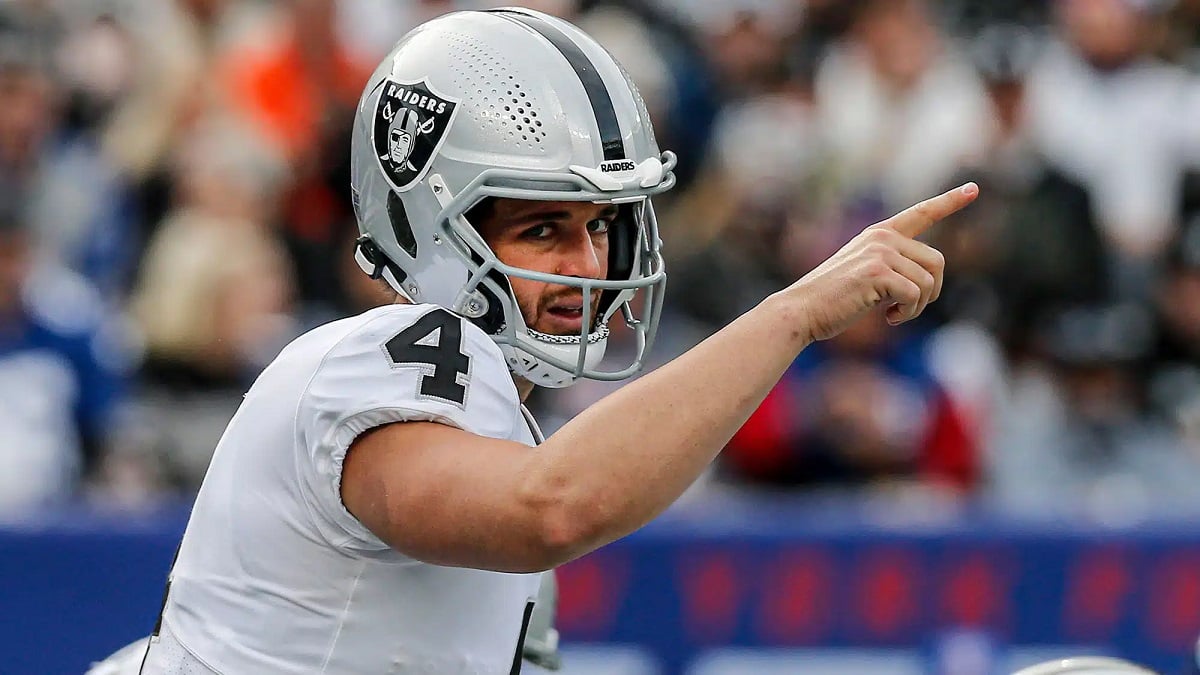 New Orleans Saints sign QB Derek Carr Raiders free agent Odds NFC South