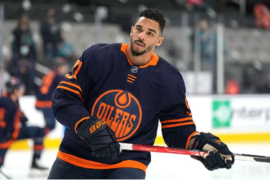 Photo of NHL’s Evander Kane Placed Up to 50 Bets a Day with Illegal Bookies
