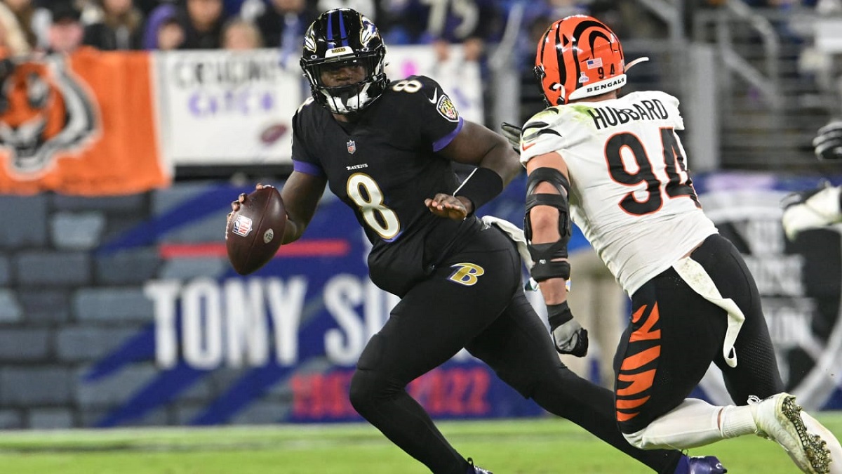 Lamar Jackson memperdagangkan permintaan Baltimore Ravens Colts Falcons