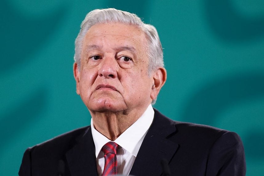 Presiden Meksiko, Andrés Manuel López Obrador, tampil di hadapan legislator.