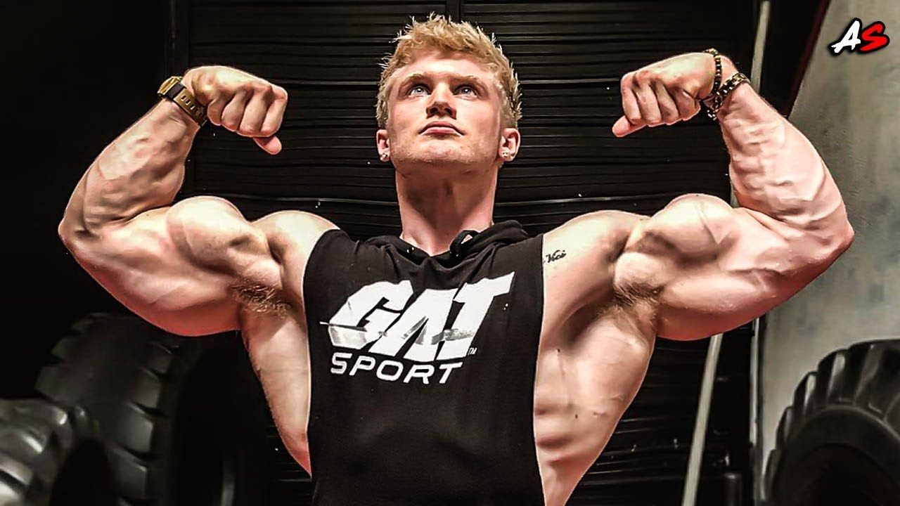 Photo of Jackpot: Mr. Biceps Wins $354K While Playing Poker in Las Vegas