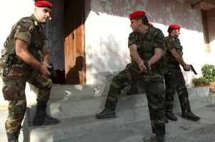 Italian police conduct a raid on a supposed 'Ndrangheta Mafia location