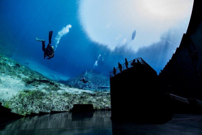 Sphere Studio technicians test the underwater capabilities 