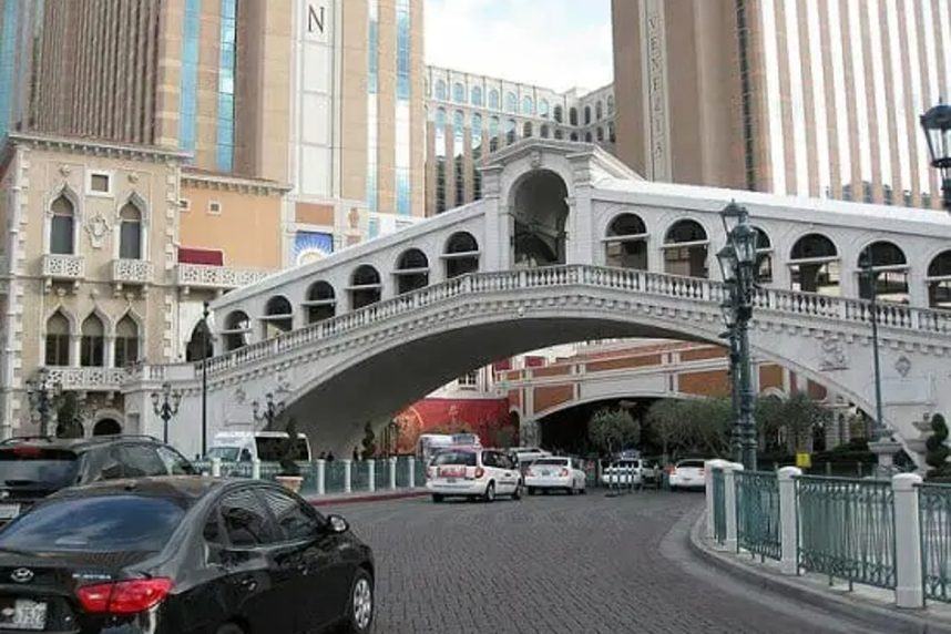 Las Vegas parking Venetian Palazzo valet
