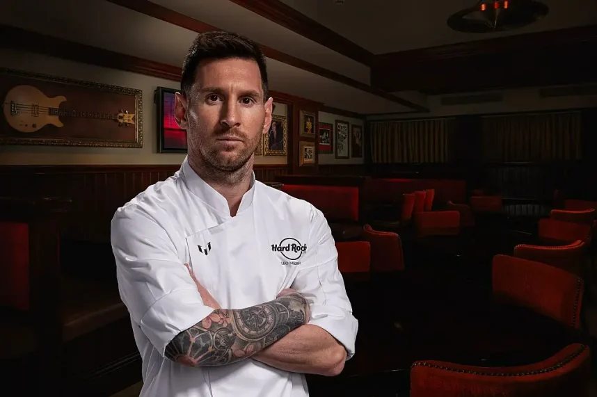 Leo Messi in a chef's uniform at a Hard Rock Café