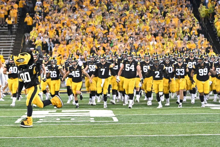 Iowa Sports Betting Revenue Looking Up for Fall Football 2 1243373757.0