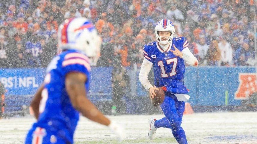 Bills claim back-to-back AFC East titles