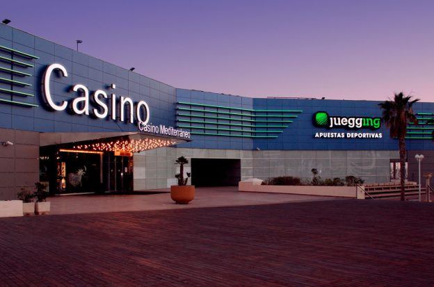 The Casino Mediterraneo Alicante at dusk