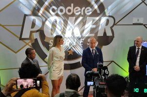 Codere representatives introduce the company's new poker room in Mexico