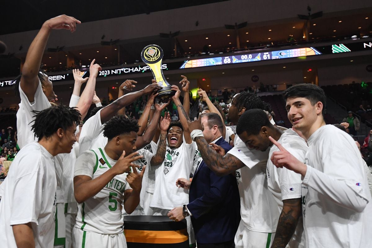 Vegas Could Be Site of College Basketball Tournament