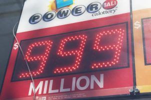 Powerball jackpot lottery odds