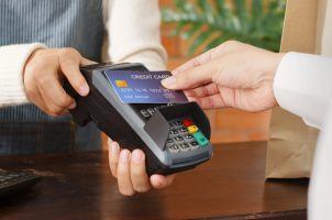casino industry credit card fees rewards