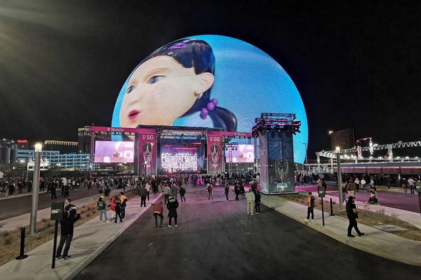 The Sphere displays the animated image of a young girl. 