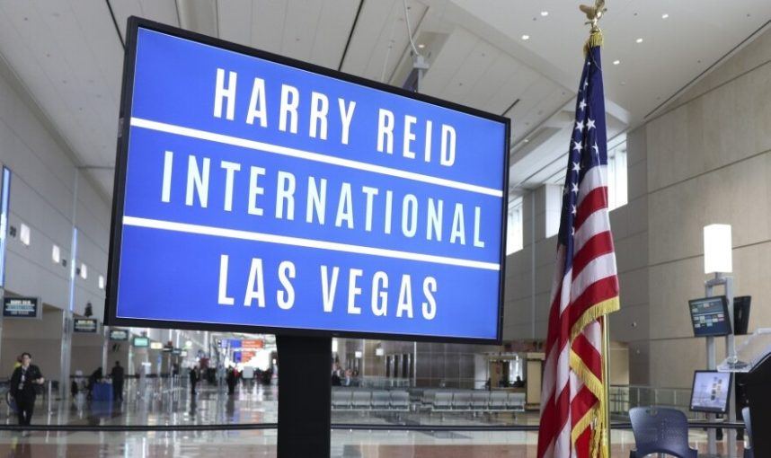 Sign welcoming visitors to Harry Reid International Airport