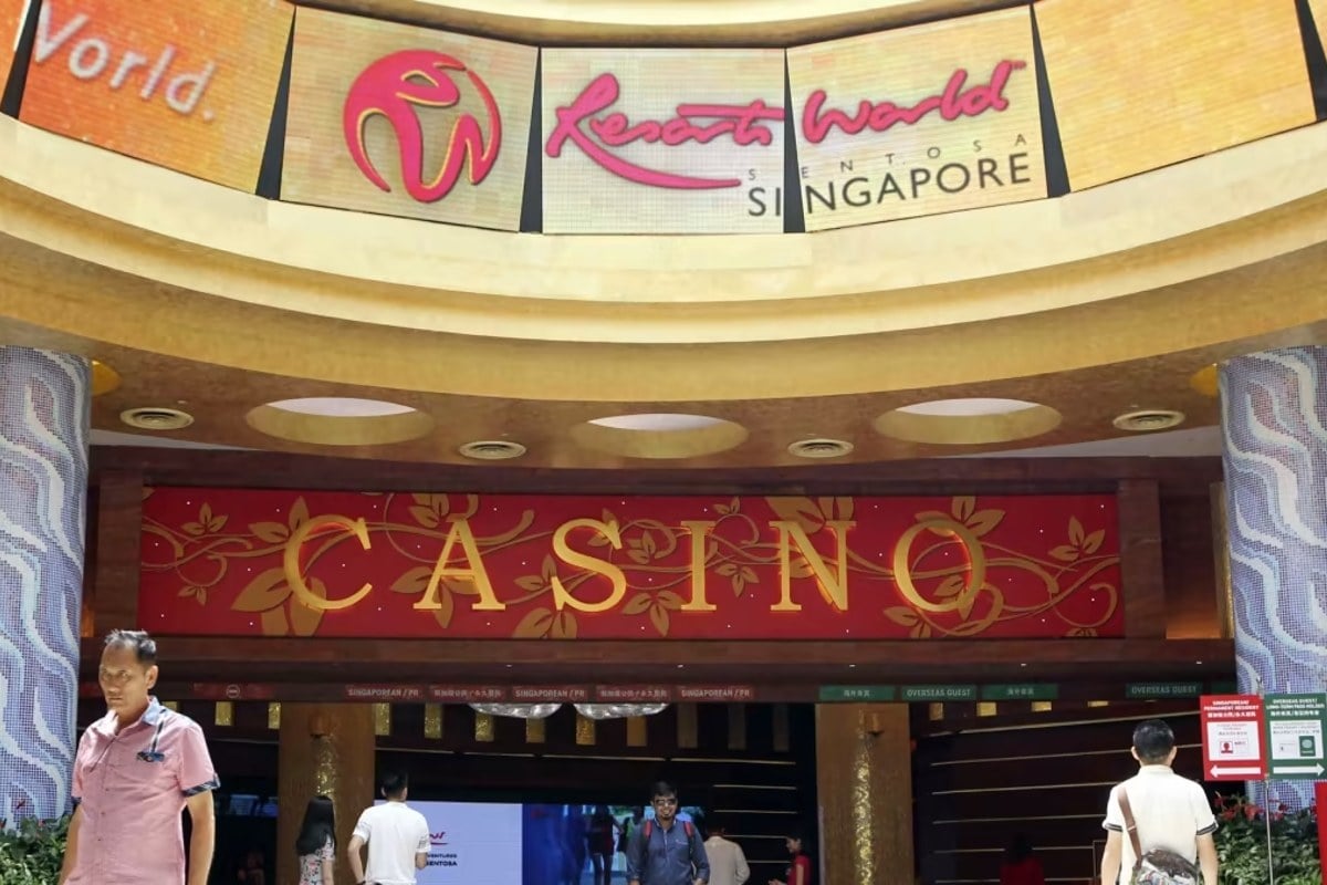 Marina Bay Sands Extending Lead Over Resorts World Sentosa
