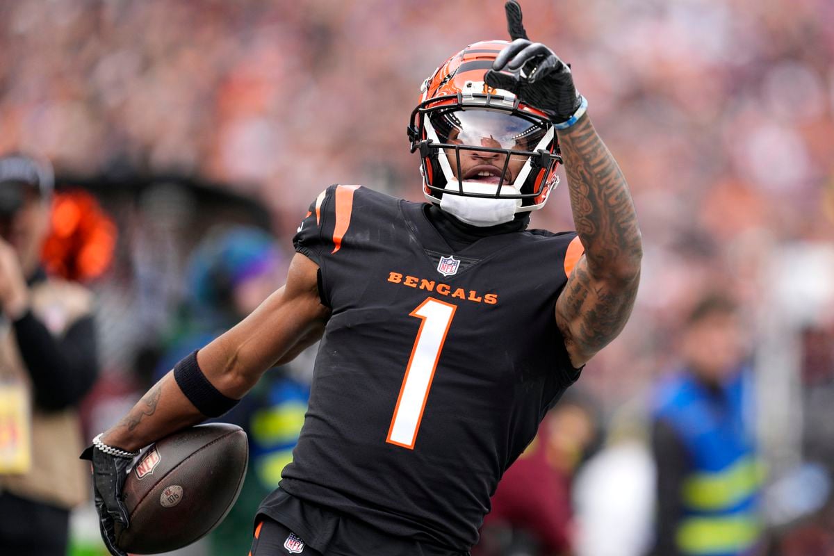 Bengals WR Ja’Marr Chase Sidelined with Shoulder Injury Injury Update