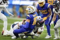 Los Angeles Chargers Quarterback Justin Herbert Fractures Another Finger