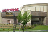 Casino Crime Roundup: Player Damages Elevator, Gets Trapped Inside