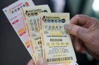 Michigan Powerball Ticket Hits $842M Jackpot, Game’s Fifth-Richest Prize