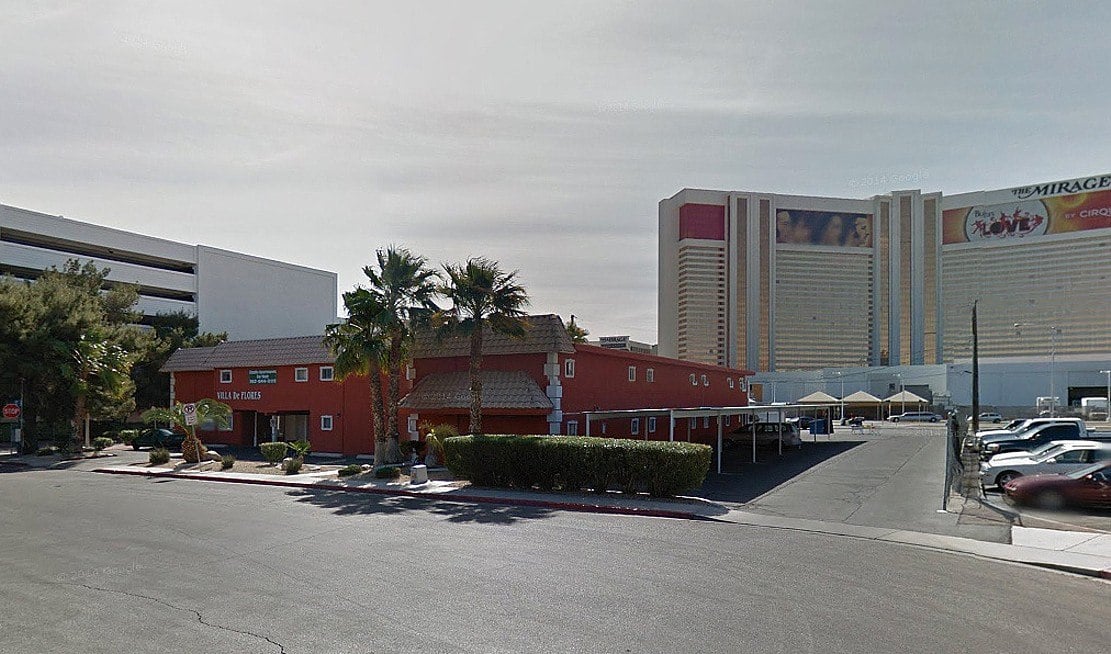 Photo of VEGAS MYTHS BUSTED: Holdout Apartment Owner Refused to Sell to Steve Wynn – Casino.org