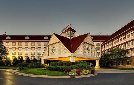 Hollywood Casino & Hotel