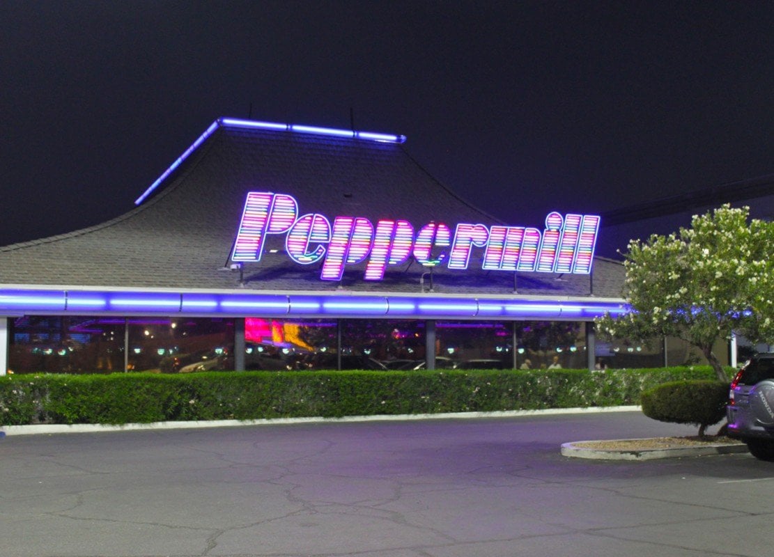 VEGAS RESTAURANT ROUNDUP Peppermill Gets Bearded, Junior's Says