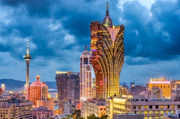 Macau casino revenue China