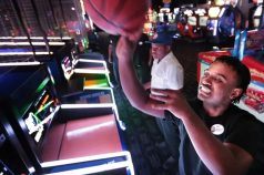 Dave & Buster's arcade betting app