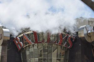 Bally's shareholders smoking review Boyd Caesars