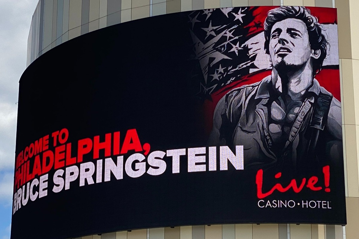 Live! Philadelphia Apologizes for Bruce Springsteen Spelling Error