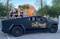 LAS VEGAS STRIPPERS: Tesla Cybertruck With Pole-Dancers Driving Up and Down Blvd.