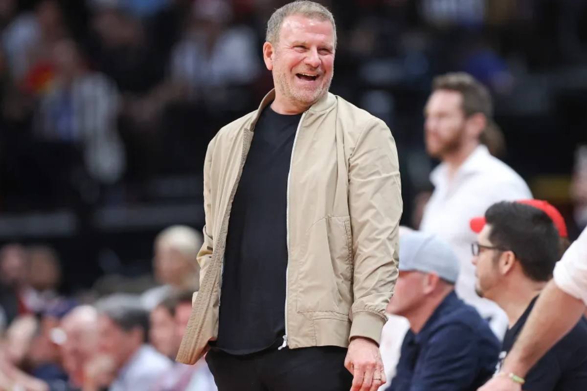 Fertitta Family Buys WNBA’s Connecticut Sun ahead of potential Houston relocation