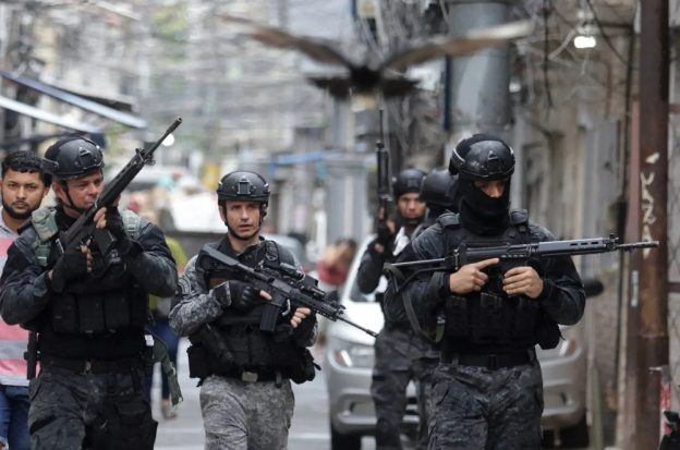 jogo do bicho. Animal lottery, Brazil, online gaming, Mafia