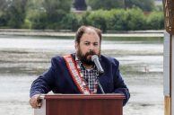 Alaska Tribe Fast Tracks Gambling Hall Fearing Trump Veto