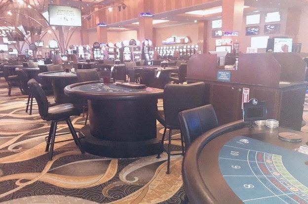 Iowa casino smoking bill