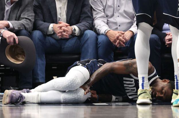 rie Irving Dallas Mavericks Adelson Dumont