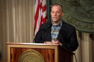 Hawaii Gov. Josh Green Pledges to Allow Sports Betting, Gaming Bills to Become Law