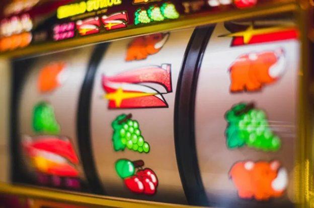 RTP, slot machines, gambling psychology, house edge, problem gambling