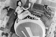 VEGAS MYTHS RE-BUSTED: This Woman Sat Atop This Famous Las Vegas Sign