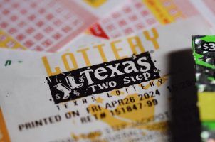 Texas Lottery Commission, Senate Bill 3070, Dan Patrick, Lottery courier services