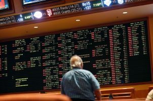 Matthew Turnipseede, sports betting Ponzi scheme, MoneyLine Analytics, Las Vegas fraud