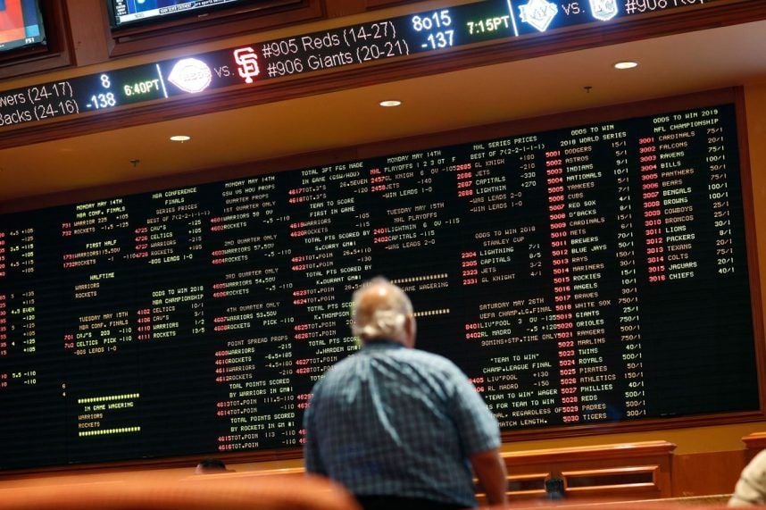 Matthew Turnipseede, sports betting Ponzi scheme, MoneyLine Analytics, Las Vegas fraud